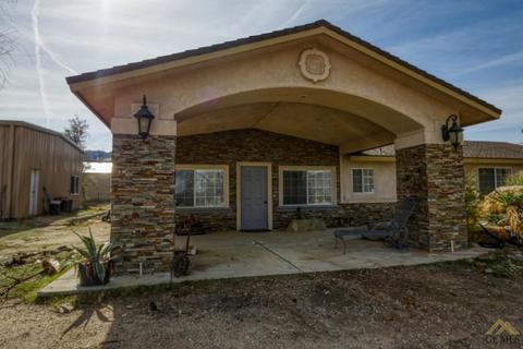 20618 Black Mountain St, Tehachapi, CA 93561 photo 4