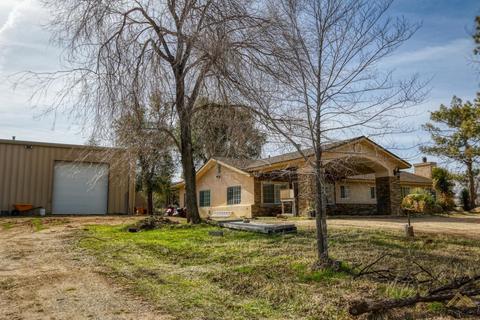 20618 Black Mountain St, Tehachapi, CA 93561 photo 3