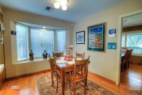 5207 Deville Ct, Bakersfield, CA 93308 photo 12