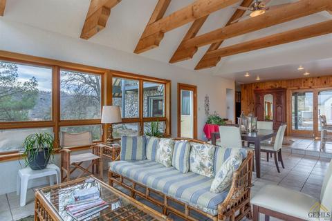 29260 Stallion Springs Dr, Tehachapi, CA 93561 photo 10