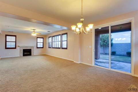 6435 Declaration Way, Bakersfield, CA 93313 photo 6