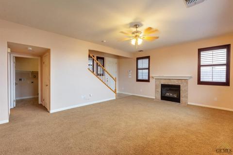 6435 Declaration Way, Bakersfield, CA 93313 photo 3