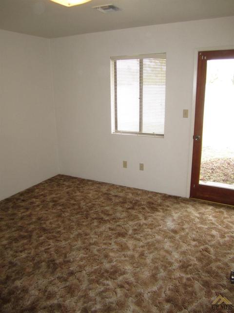 21901 Lily Ct, Tehachapi, CA 93561 photo 11