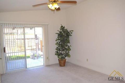 9604 Twain Way, Bakersfield, CA 93311 photo 9