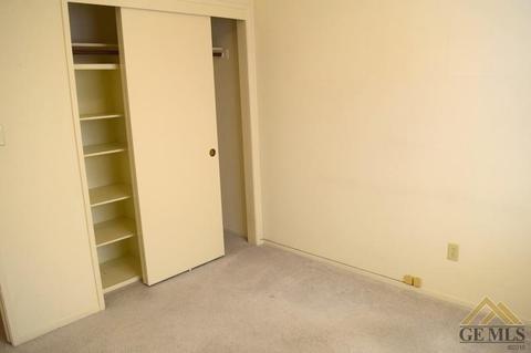 9604 Twain Way, Bakersfield, CA 93311 photo 24