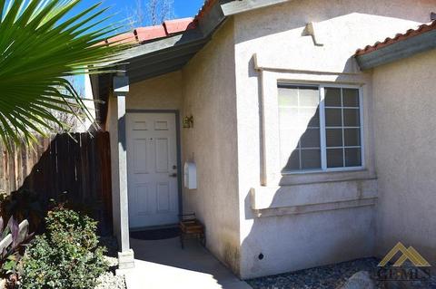 9604 Twain Way, Bakersfield, CA 93311 photo 5