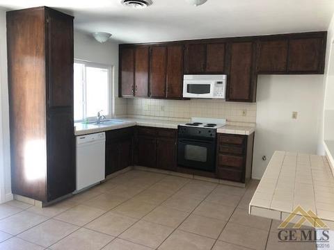 906 4th St, Taft, CA 93268 photo 10