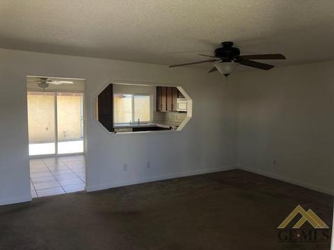 906 4th St, Taft, CA 93268 photo 5