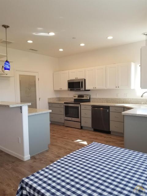20404 Weston Ave, Tehachapi, CA 93561 photo 4
