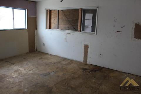 106 Monroe St, Taft, CA 93268 photo 13