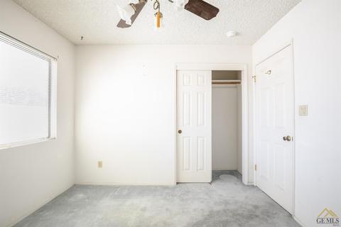21209 Hacienda Dr, Tehachapi, CA 93561 photo 13