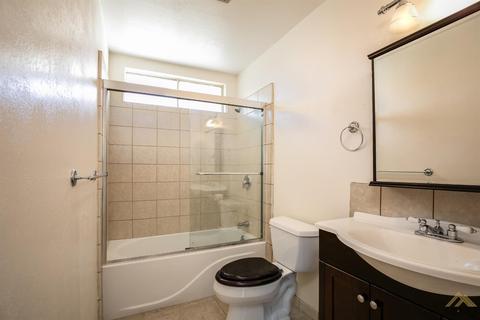 20913 Ridgeway Dr, Tehachapi, CA 93561 photo 14