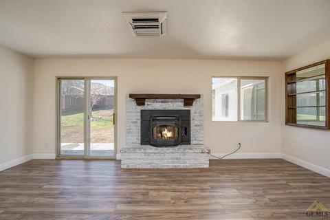 20913 Ridgeway Dr, Tehachapi, CA 93561 photo 6