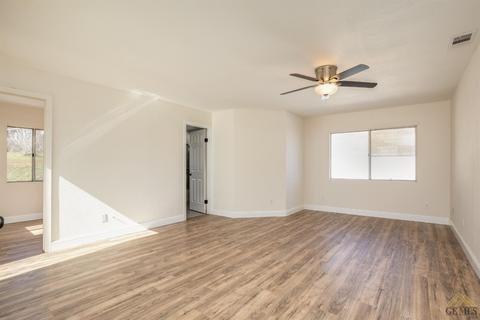 20913 Ridgeway Dr, Tehachapi, CA 93561 photo 8