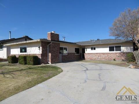 108 E Warren St, Taft, CA 93268 photo 1