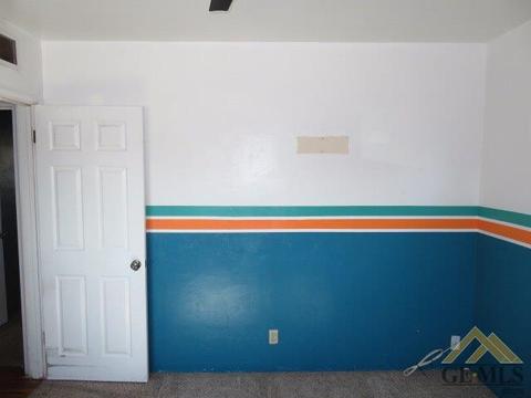 108 E Warren St, Taft, CA 93268 photo 14
