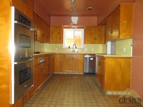 108 E Warren St, Taft, CA 93268 photo 17