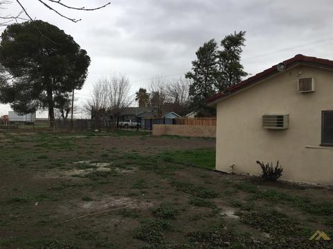 396 W 3rd St, Buttonwillow, CA 93206 photo 5