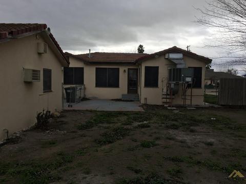 396 W 3rd St, Buttonwillow, CA 93206 photo 4