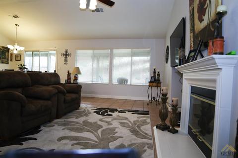 10020 Roehampton Ave, Bakersfield, CA 93312 photo 11