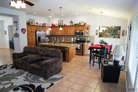 10020 Roehampton Ave, Bakersfield, CA 93312 photo 13