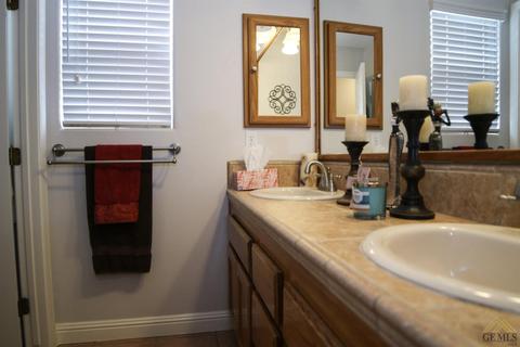 10020 Roehampton Ave, Bakersfield, CA 93312 photo 30