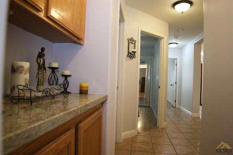 10020 Roehampton Ave, Bakersfield, CA 93312 photo 27