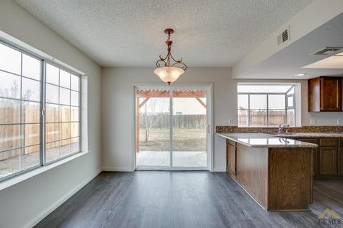 427 Sherwood Pl, Tehachapi, CA 93561 photo 8
