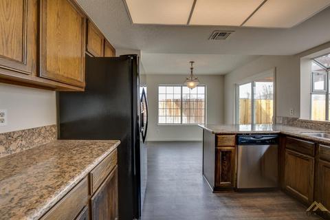 427 Sherwood Pl, Tehachapi, CA 93561 photo 5