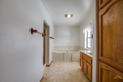 30260 Knight Ct, Tehachapi, CA 93561 photo 26