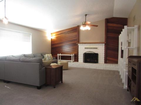 7009 Pointer Ct, Bakersfield, CA 93309 photo 6