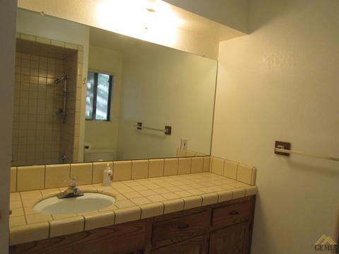 7009 Pointer Ct, Bakersfield, CA 93309 photo 13