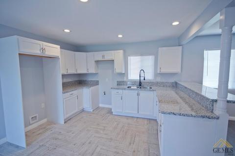 512 Easter St, Bakersfield, CA 93307 photo 9