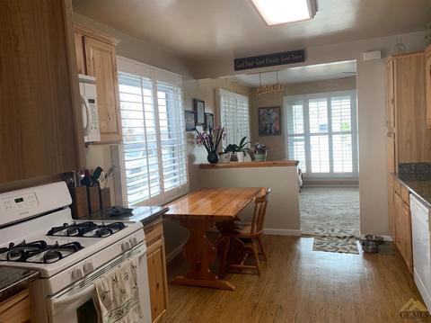 503 Fillmore St, Taft, CA 93268 photo 9