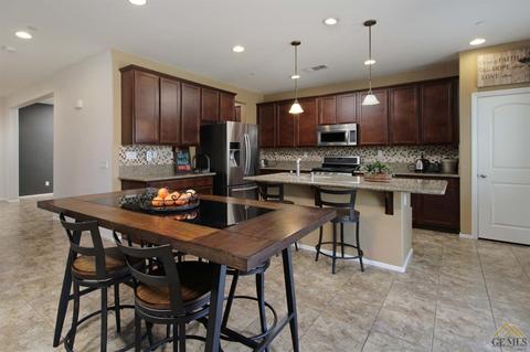 15744 La Strada Ct, Bakersfield, CA 93314 photo 8