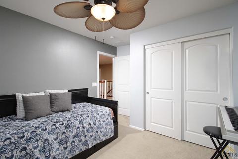 15744 La Strada Ct, Bakersfield, CA 93314 photo 22