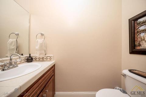 12307 Trinity River Dr, Bakersfield, CA 93312 photo 30