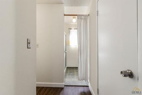20409 Sierra Ave, Tehachapi, CA 93561 photo 16