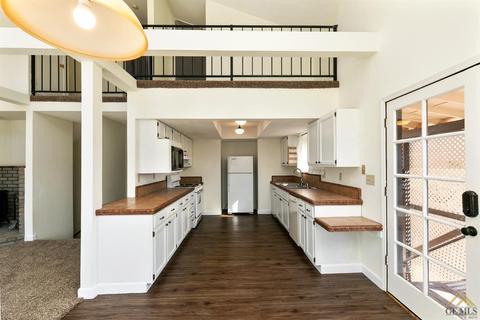 20409 Sierra Ave, Tehachapi, CA 93561 photo 8
