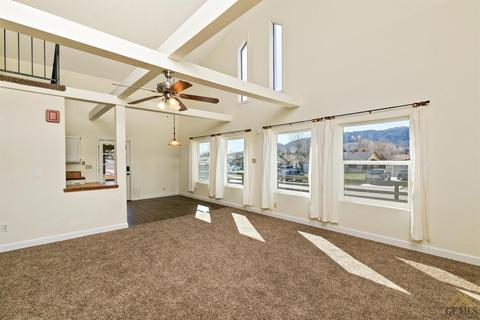 20409 Sierra Ave, Tehachapi, CA 93561 photo 7