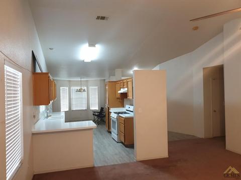 4414 Tea Tree Ct, Bakersfield, CA 93304 photo 3