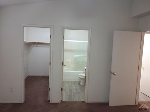 4414 Tea Tree Ct, Bakersfield, CA 93304 photo 8