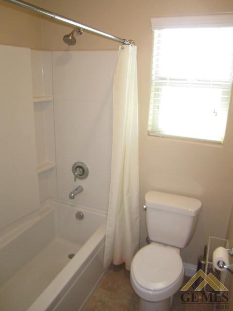 6311 Cape Cod Ave, Bakersfield, CA 93313 photo 21