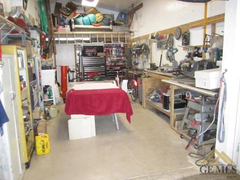 6311 Cape Cod Ave, Bakersfield, CA 93313 photo 3