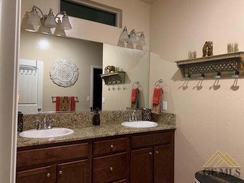 6308 Cape Cod Ave, Bakersfield, CA 93313 photo 19