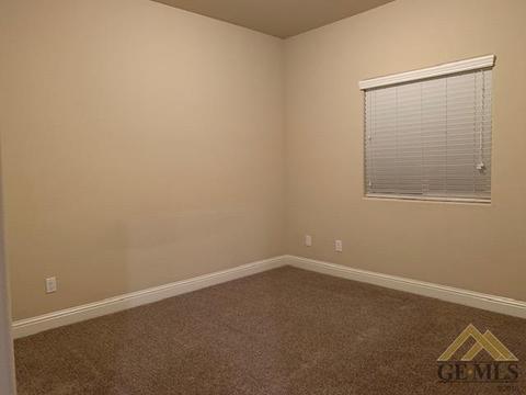 6308 Cape Cod Ave, Bakersfield, CA 93313 photo 16