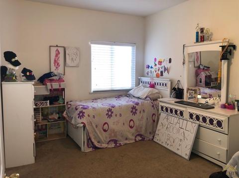 231 Colvard St, Shafter, CA 93263 photo 11