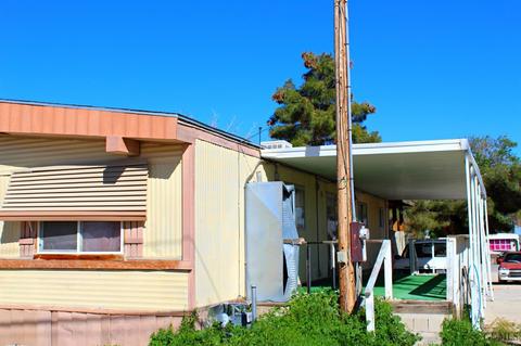 113 Taylor St, Taft, CA 93268 photo 2