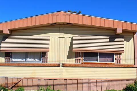 113 Taylor St, Taft, CA 93268 photo 3