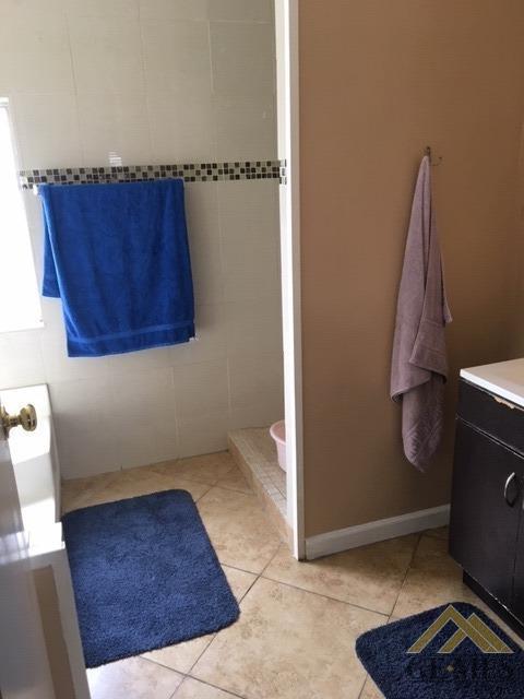 4112 Paramount St, Bakersfield, CA 93313 photo 11